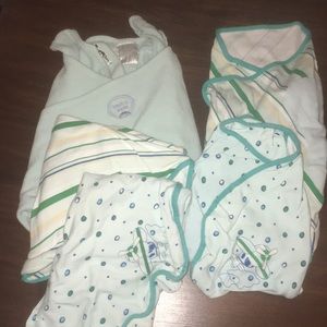 One Halo sleep sack and four swaddles